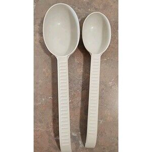 Weight Watchers Measuring Spoons Scoops Portion Control 1 & 1/2 Cup White USA
